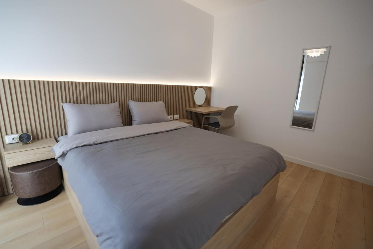 Apartament Apollo By Holistay Tirana